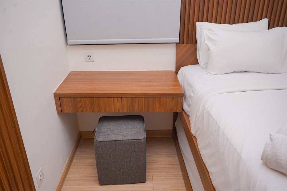 Good Choice And Homey 2Br Apartment At Sky House Bsd