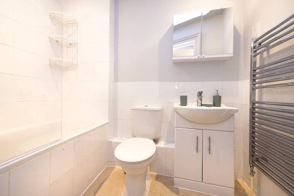 Stylish 1-bed flat in New Town