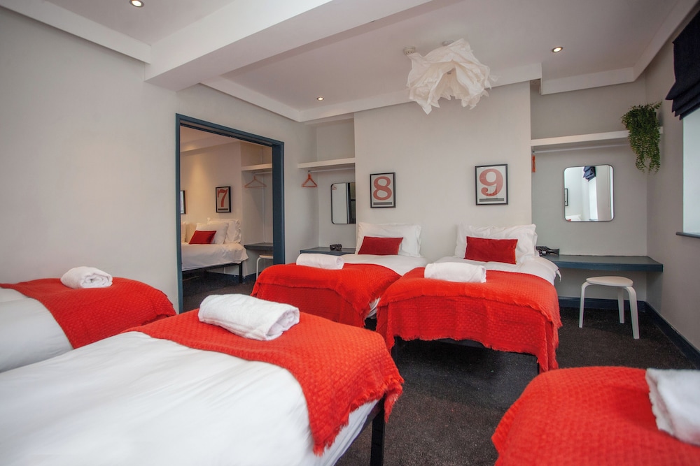 higgihaus 107 Sleeps 4 Monday - Friday