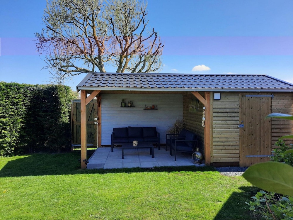 Detached Holiday Home With Garden