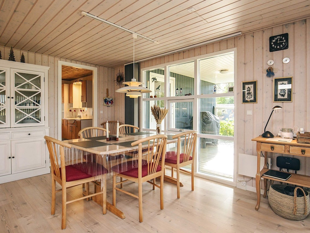 4 Star Holiday Home in Hals