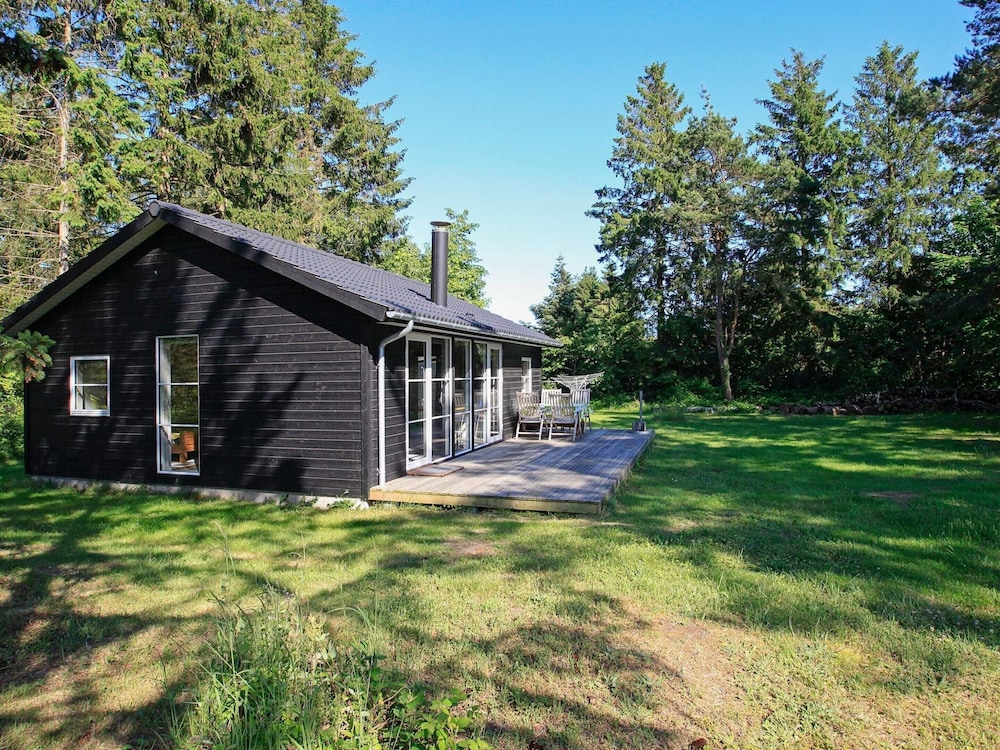 5 Person Holiday Home in Vaeggerlose