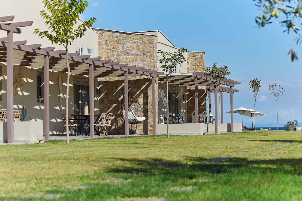 Flamingo Living Suites & Villas photo 3
