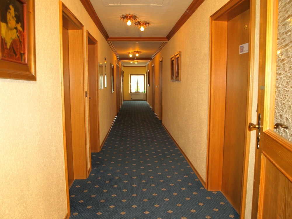 Hotel zur Post - Property Image 16
