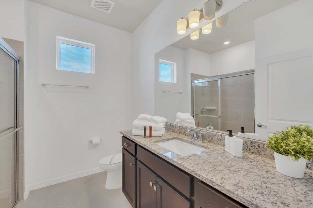 10 Bed 8 Bath Villa Gamesroom & Pool 16284saint 10 Bedroom Villa