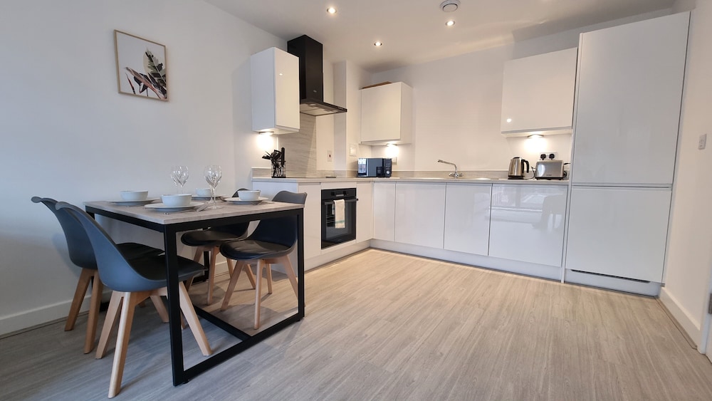 Fifty Sixty - Flat 20 view 3
