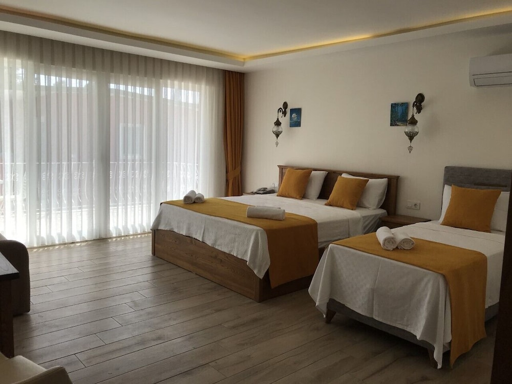 Infinity Ruby Hotel - Image 45