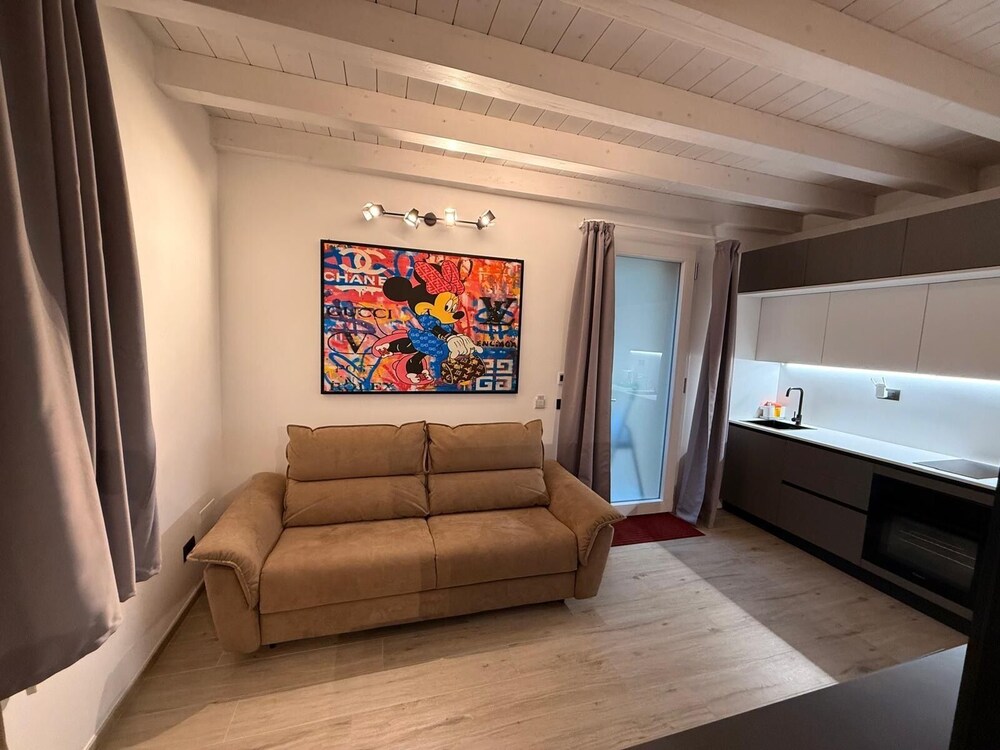 5 Terre hub suite