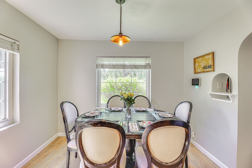 Large Yard & Patio: Historic District Home in Mesa
