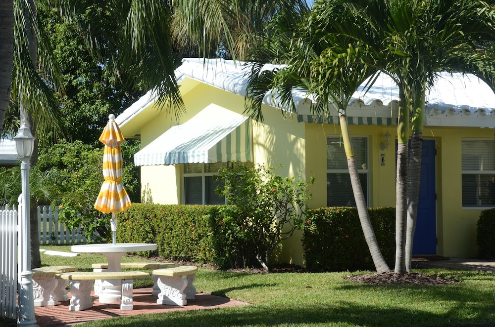 Bahama Beach Club of Pompano