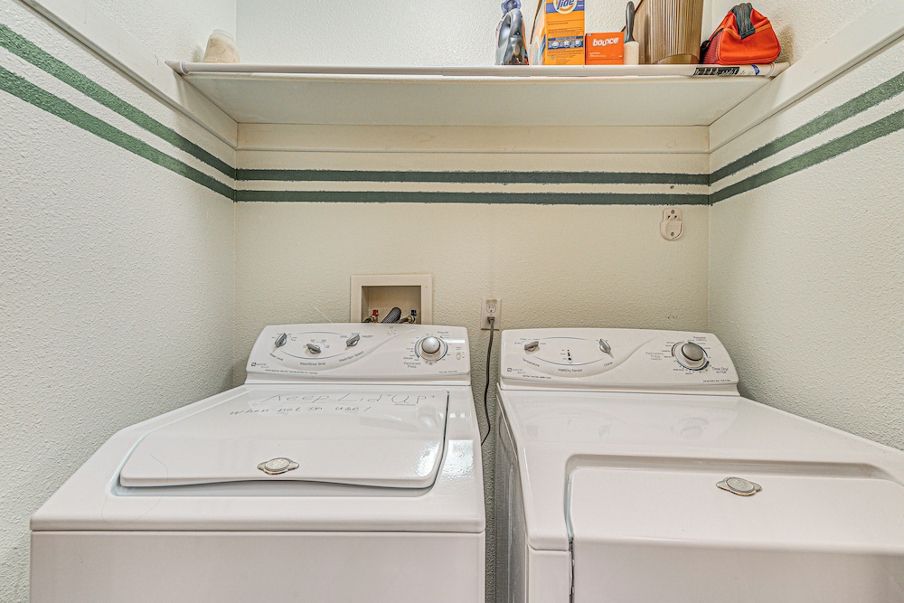 2 Mi to Dtwn: Cloudcroft Home w/ Furnished Deck