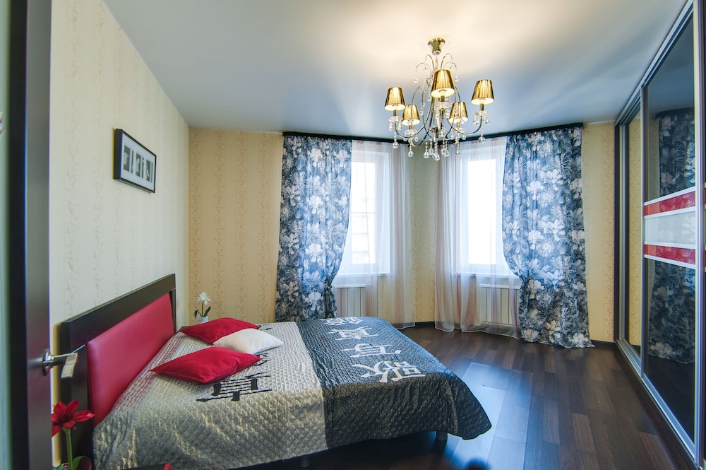 Aura Apartments