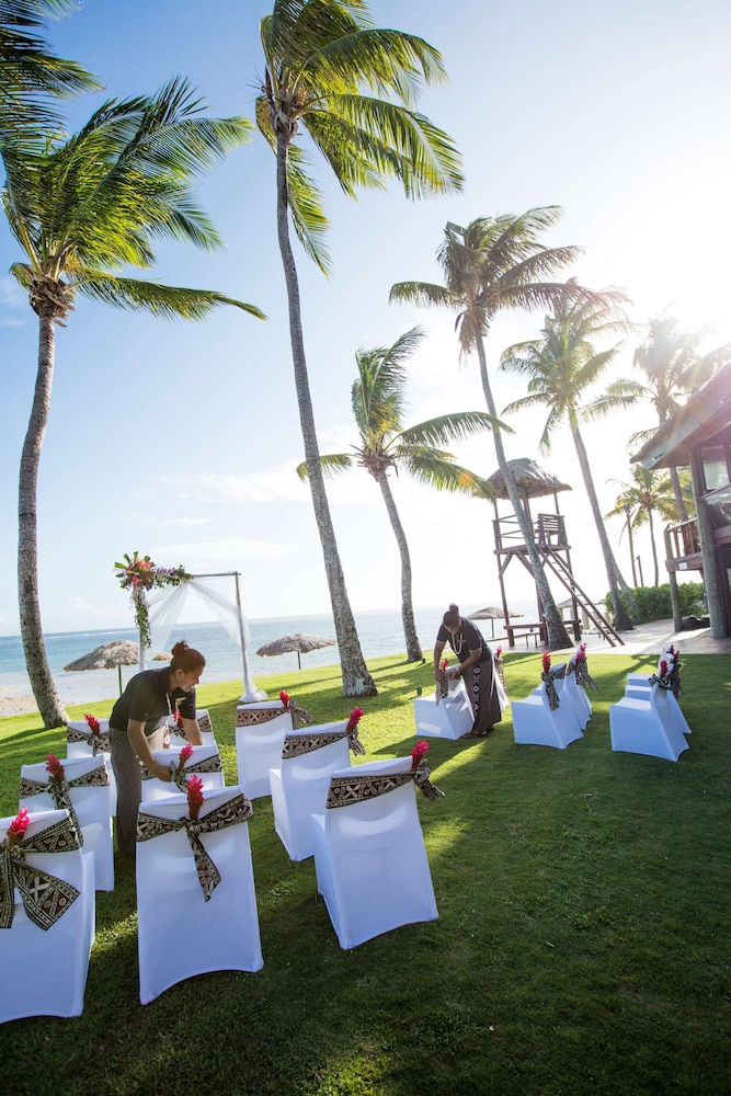 Outrigger Fiji Beach Resort 137