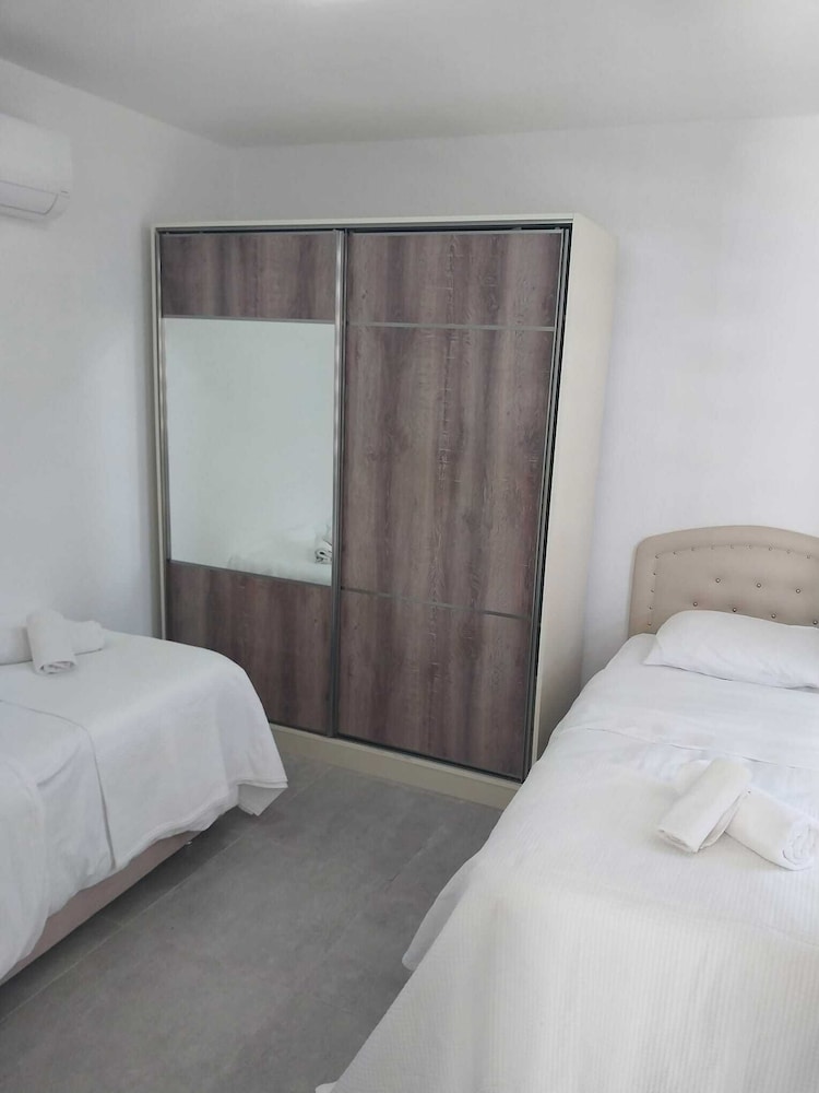 Datça Zeytinevleri Apart