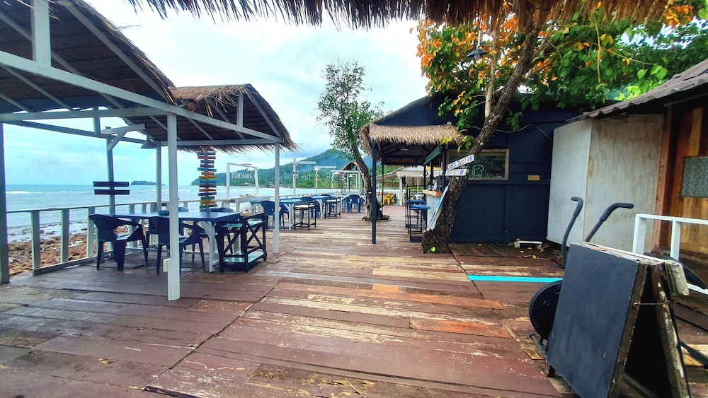 Kohchang 7 seaview bungalow