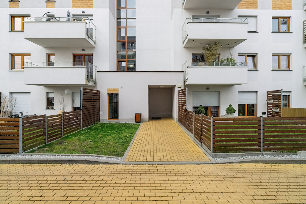 Convenient Apartment in Poznań