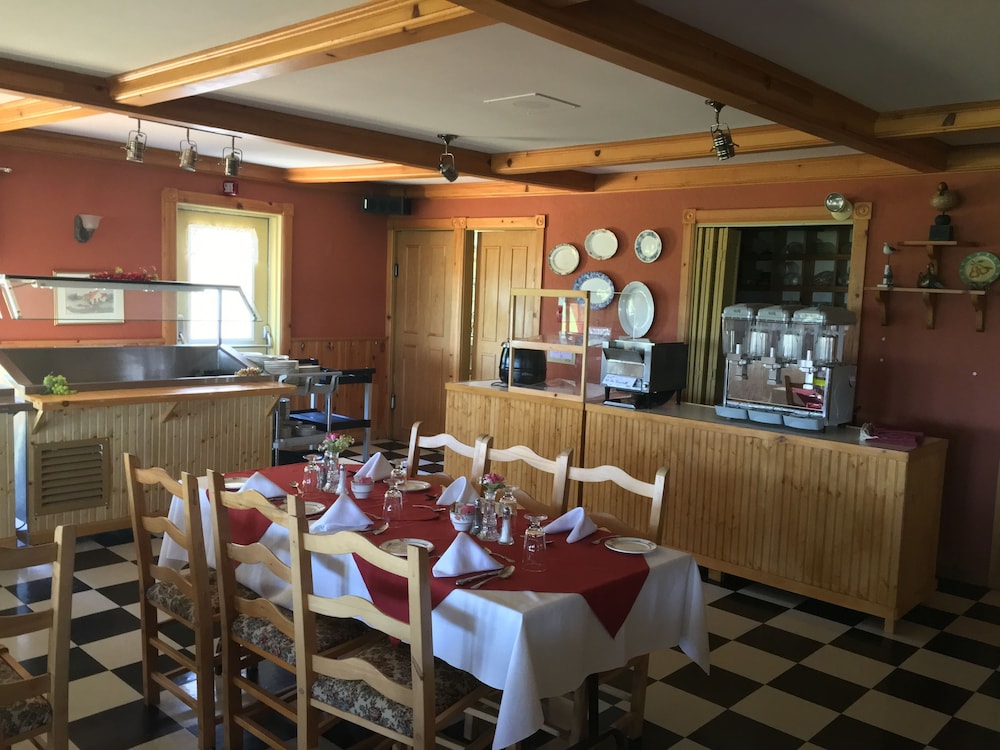 Auberge La Coudriere-Cool Hotel