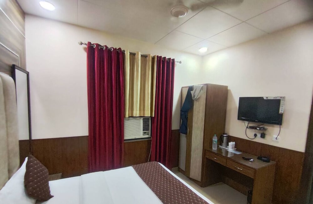 Hotel Pragati Inn