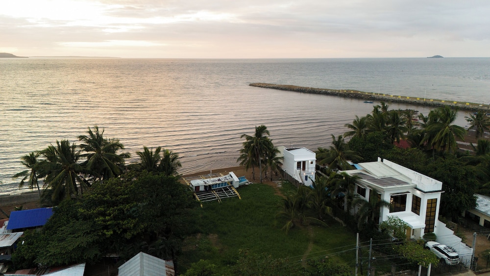 RLJ Beach House