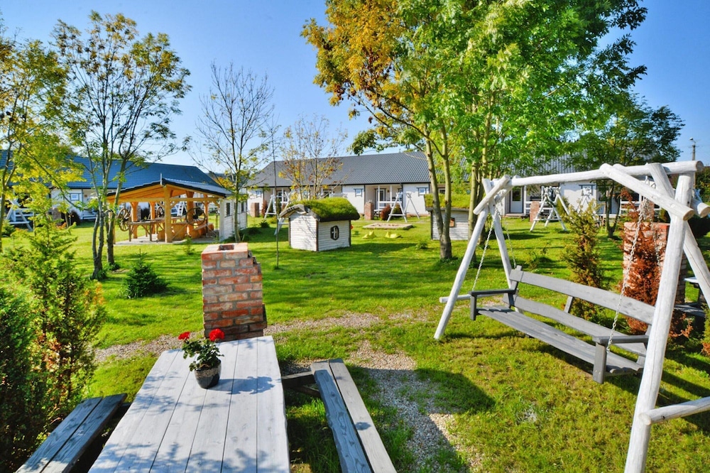 Apartment in Rusinowo Near Seaside Beach