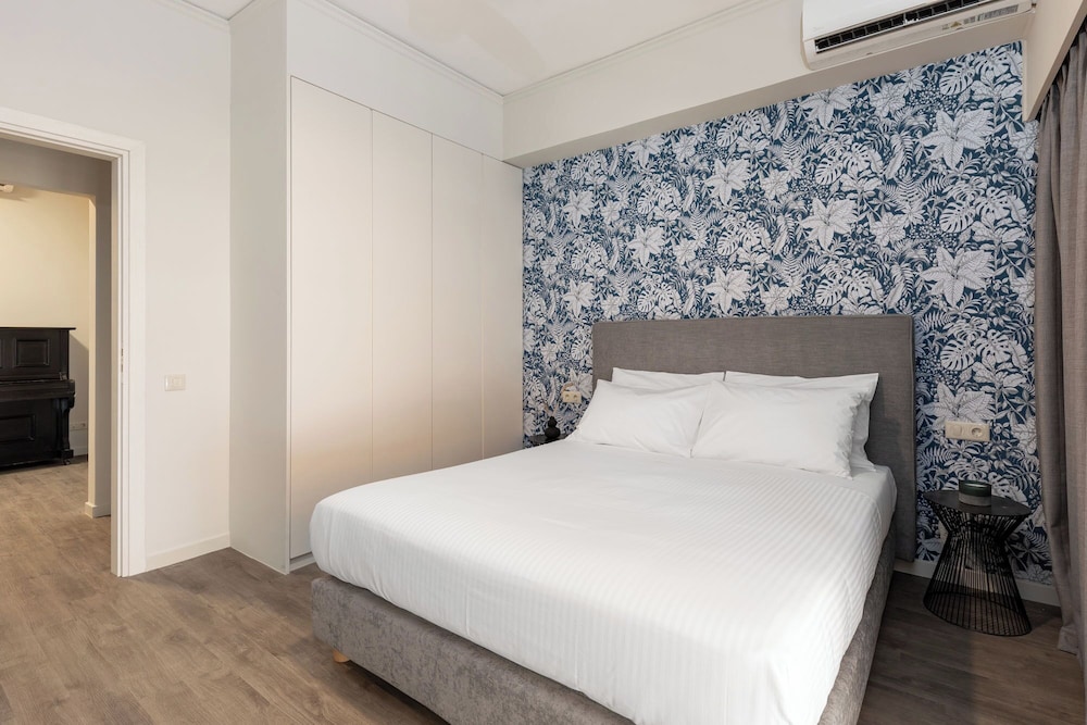 The Beehive Apartments