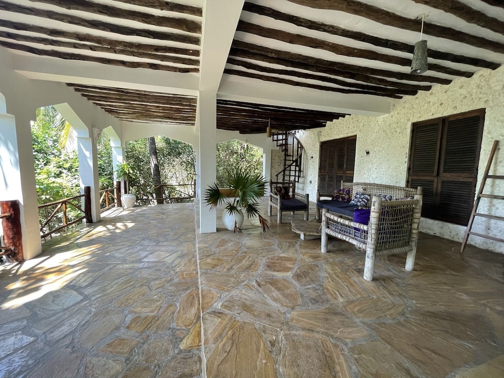 Bellevue Guesthouse
