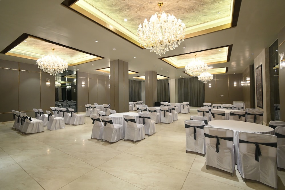 Meetings & Events