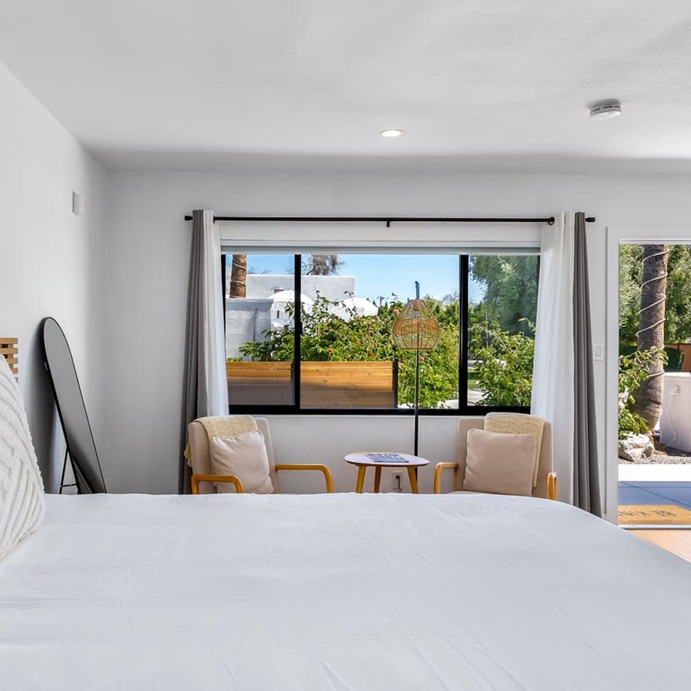 The Yucca Hotel- Entire Boutique Buyout