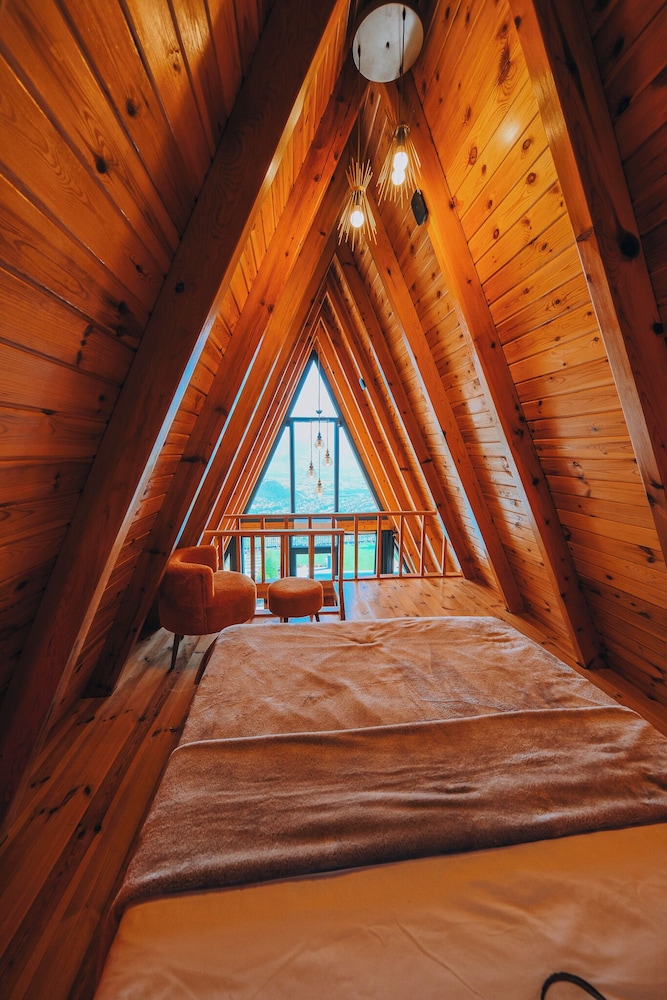 Sun Valley Bungalow