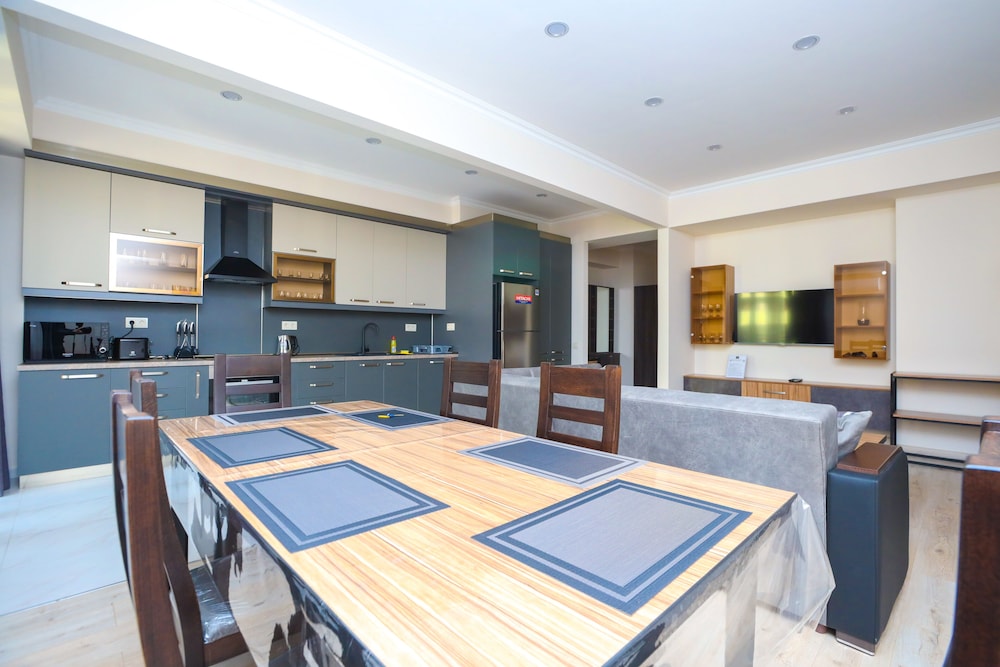 Stay Inn on Koghbatsi Str. 16