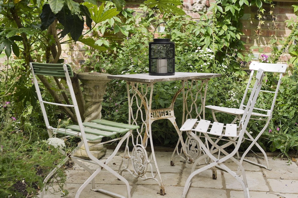 Gorgeous Garden Flat Kensal 1- bed