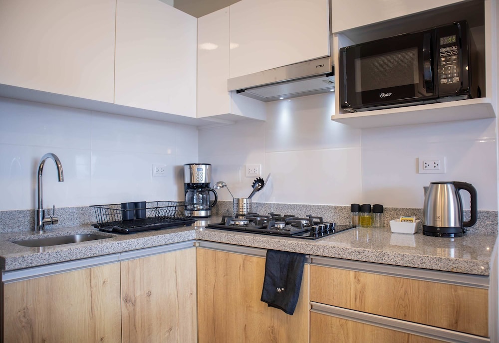 w Alluring 2BR w Balcony in Barranco