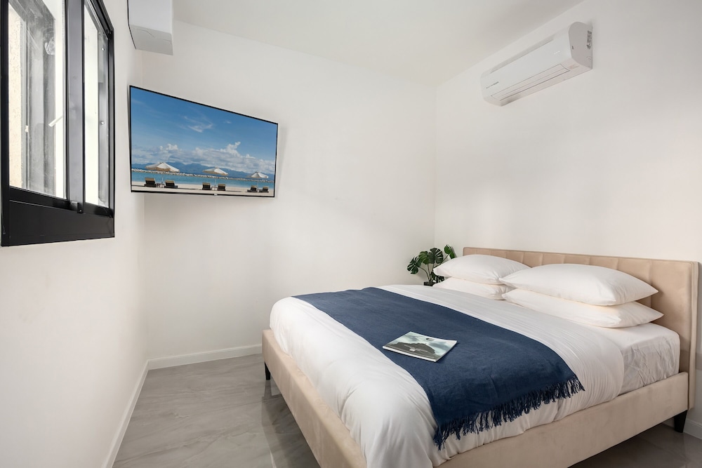 Eilat Sunny Elegant Home by Sea N' Rent