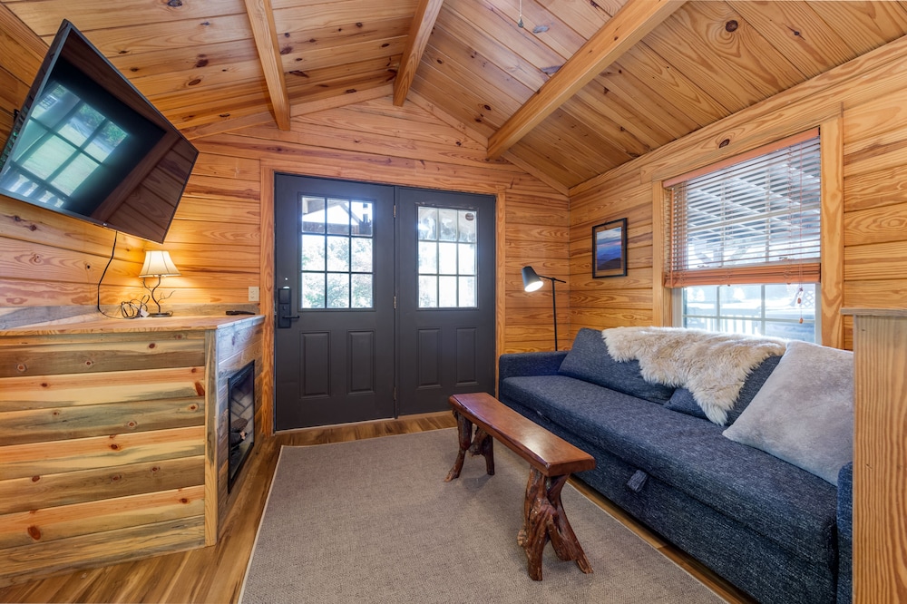 Asheville River Cabins