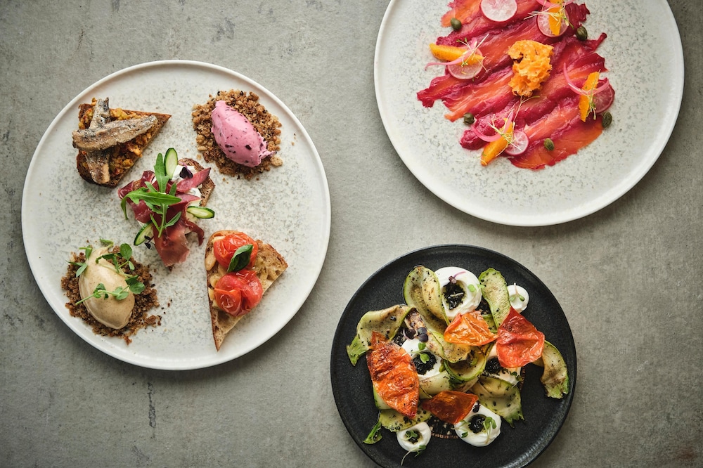ACC Olives Hotel & Restaurant