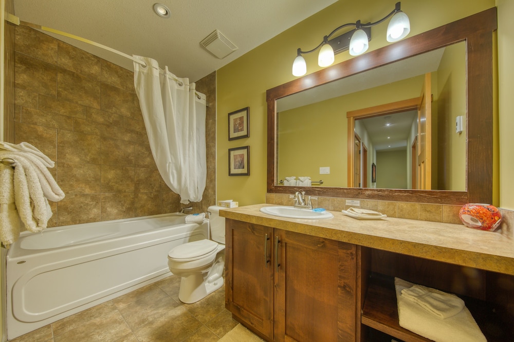 Fairmont Creek Property Rentals The Residences