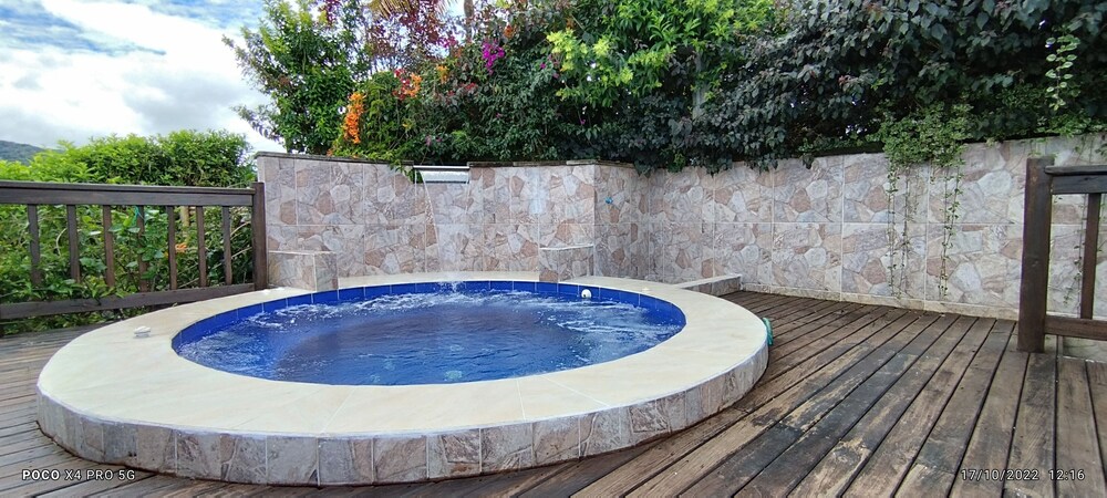 Casa de Campo Con Vista a la Piedra