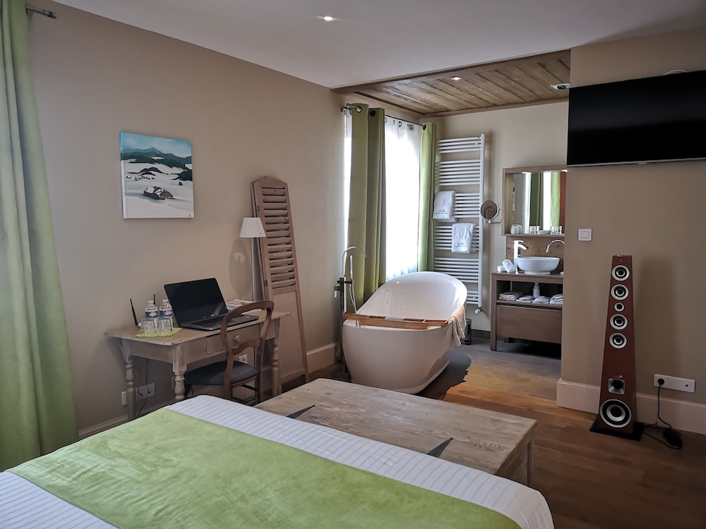 Le Relais des Deux Tours