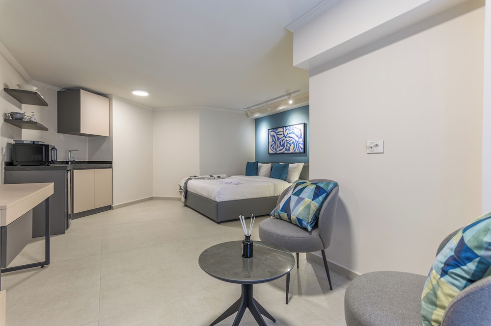 CityZen - Boutique Studios in Achrafieh