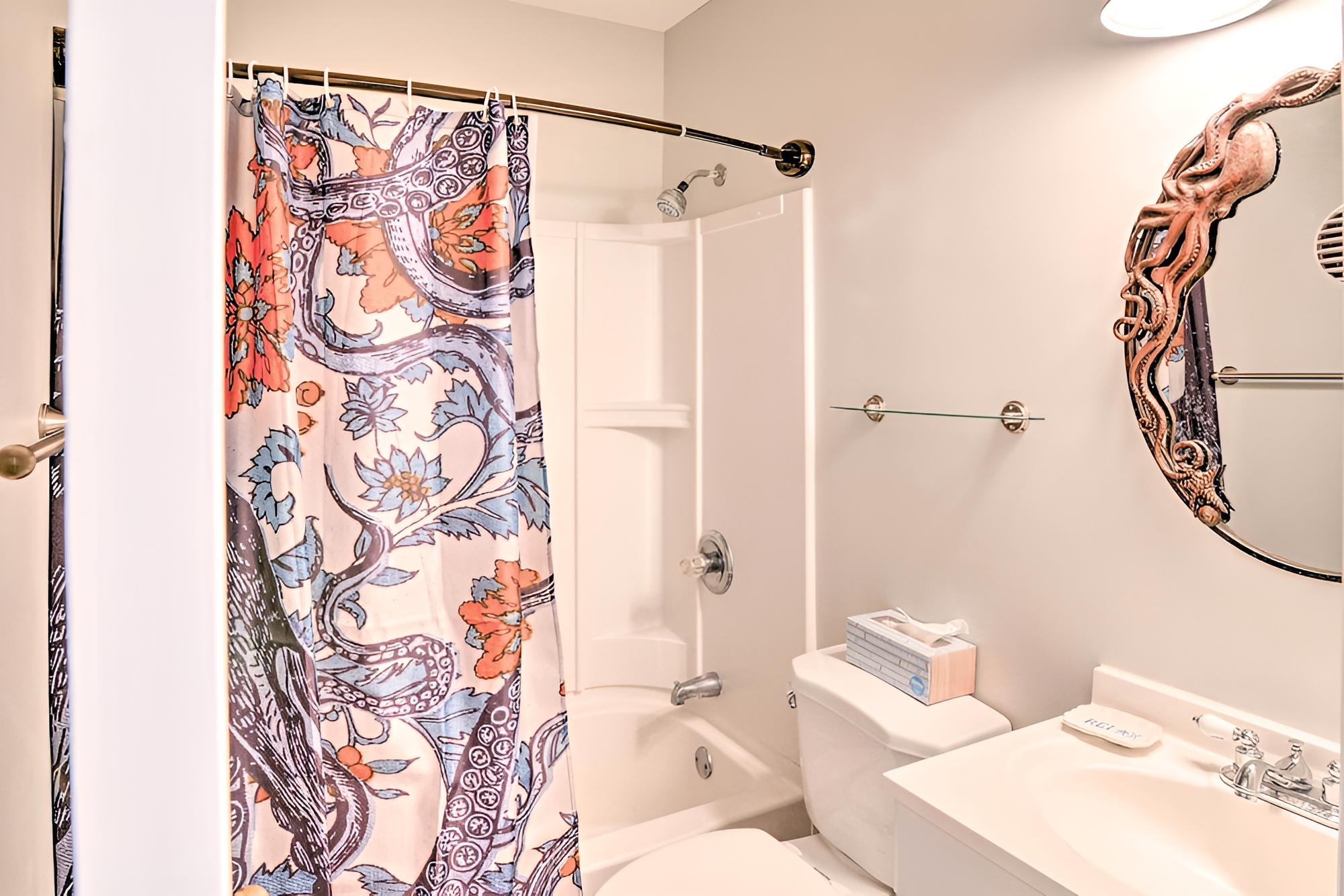 Garden City Condo w/ Pool Access - Walk to Beach! view 2