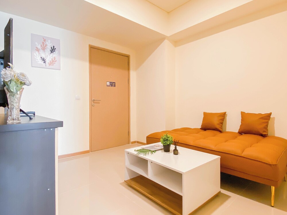 Modern Touch 2Br Apartment At Meikarta