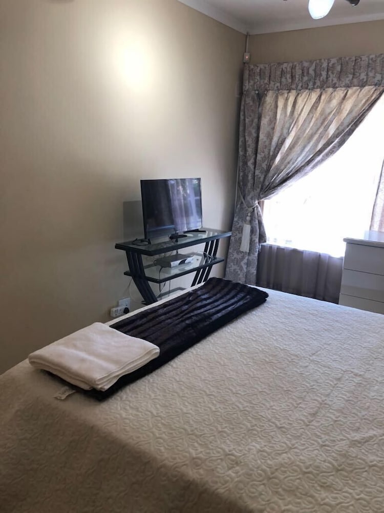 Khuvena Guest House