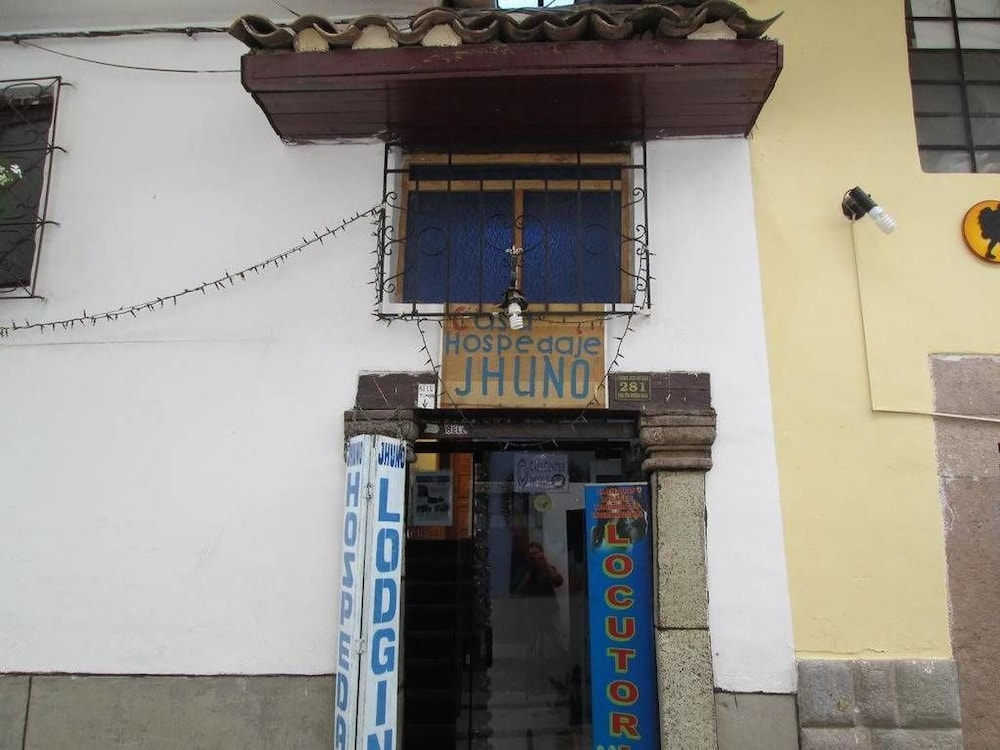 Casa Hospedaje Jhuno