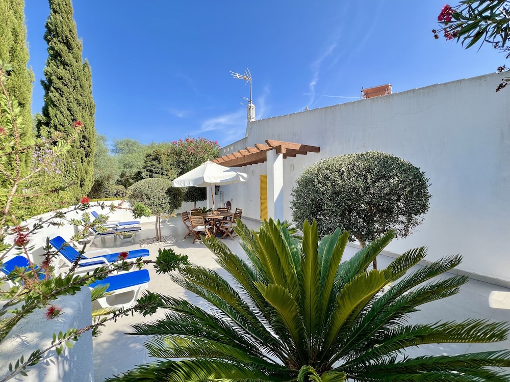 Vilamoura Club Villa 1 by Homing