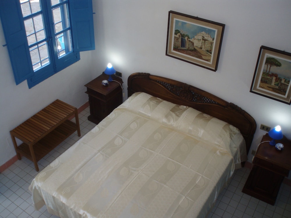 Photo 43