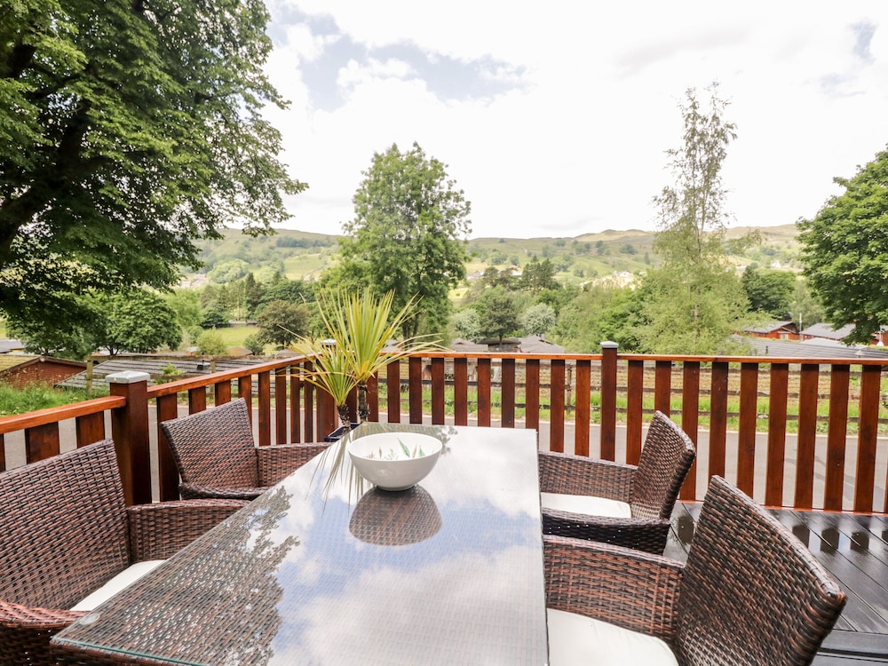 Ambleside Lodge