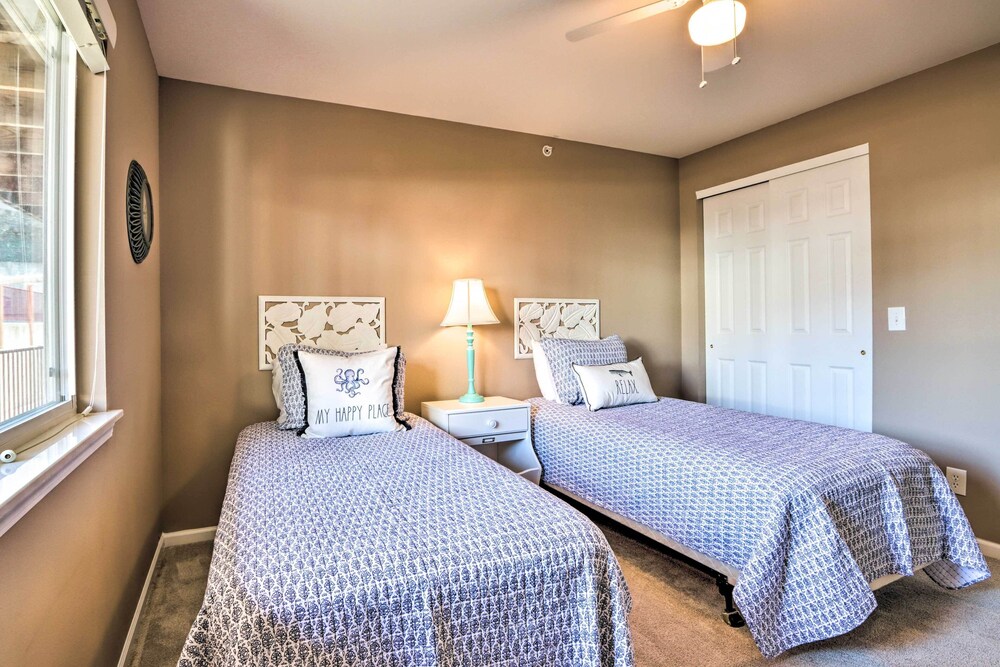 Boat, Fish & Swim On-site: Lake of The Ozarks Unit