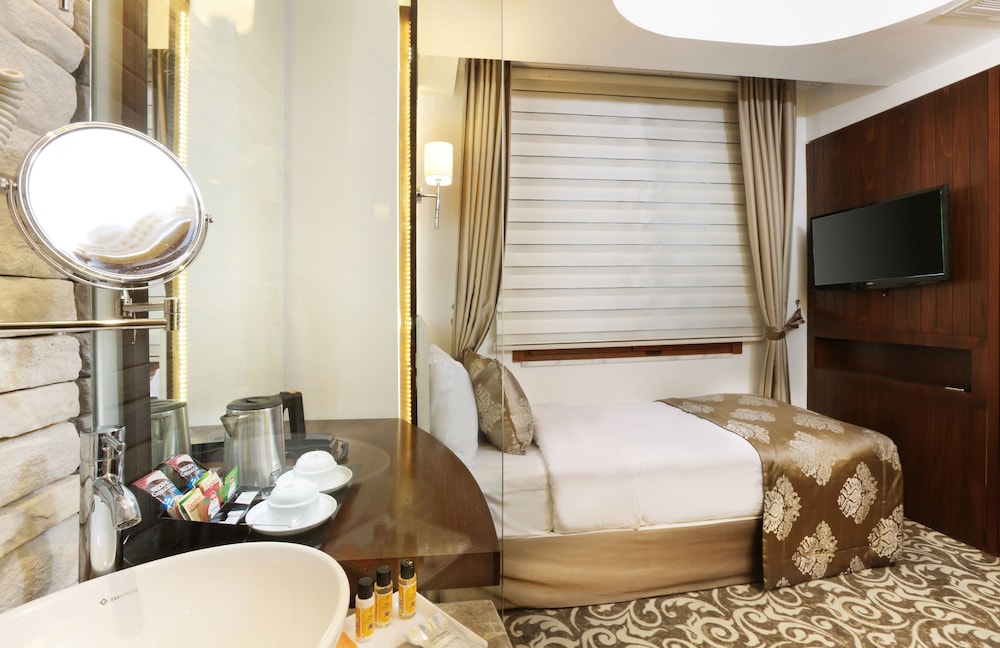 Pera Center Otel - Image 14