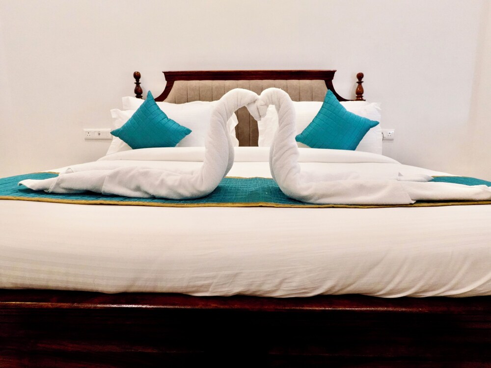 Radha Kunj Resort