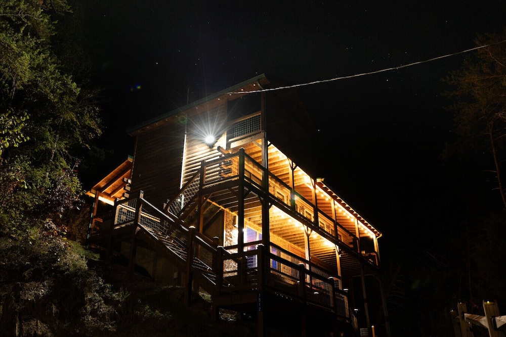 Smokies Couple Getaway